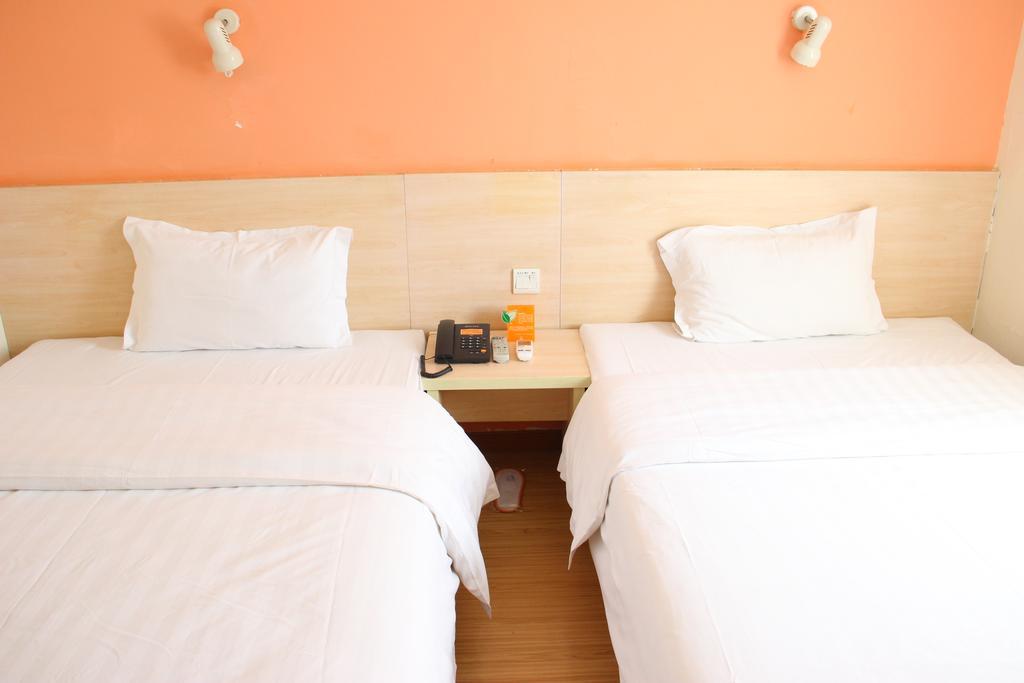 7Days Inn Guangzhou Gangding Longkou XI Road Exterior foto